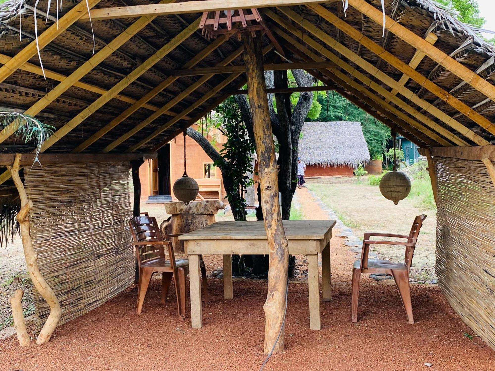 Yala Village Eco Tree House Tissamaharama Exterior foto
